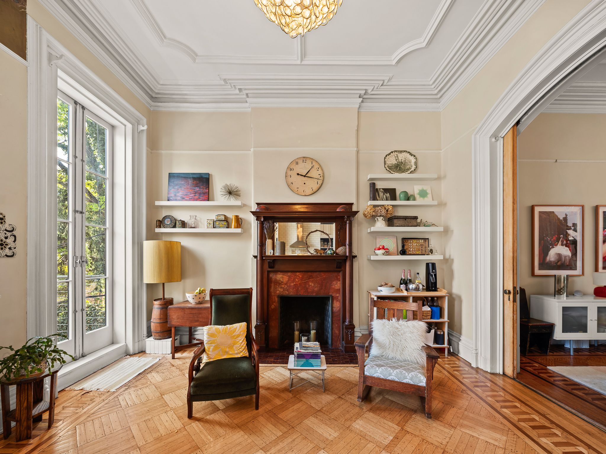 Grand Place | Clinton Hill | Brownstone Duplex w/ Private Garden photo 7