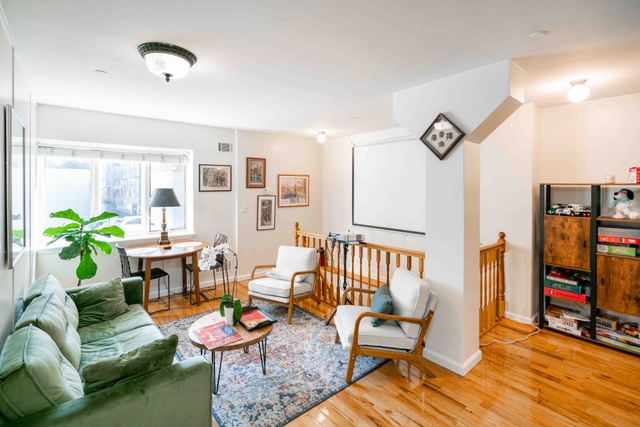 Image of Living space #2