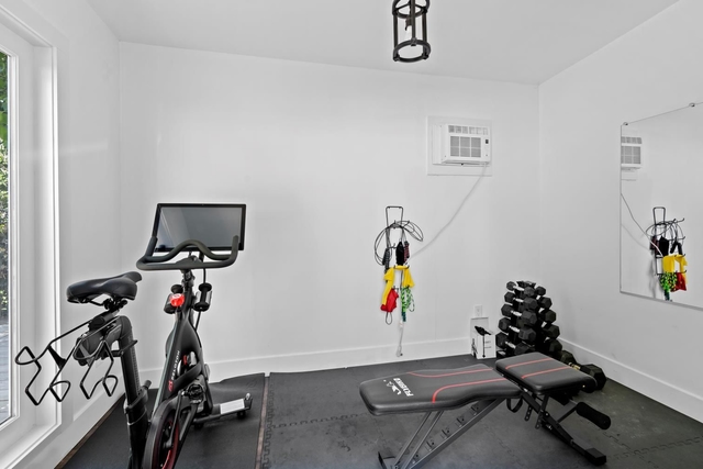 Image of Living space #10