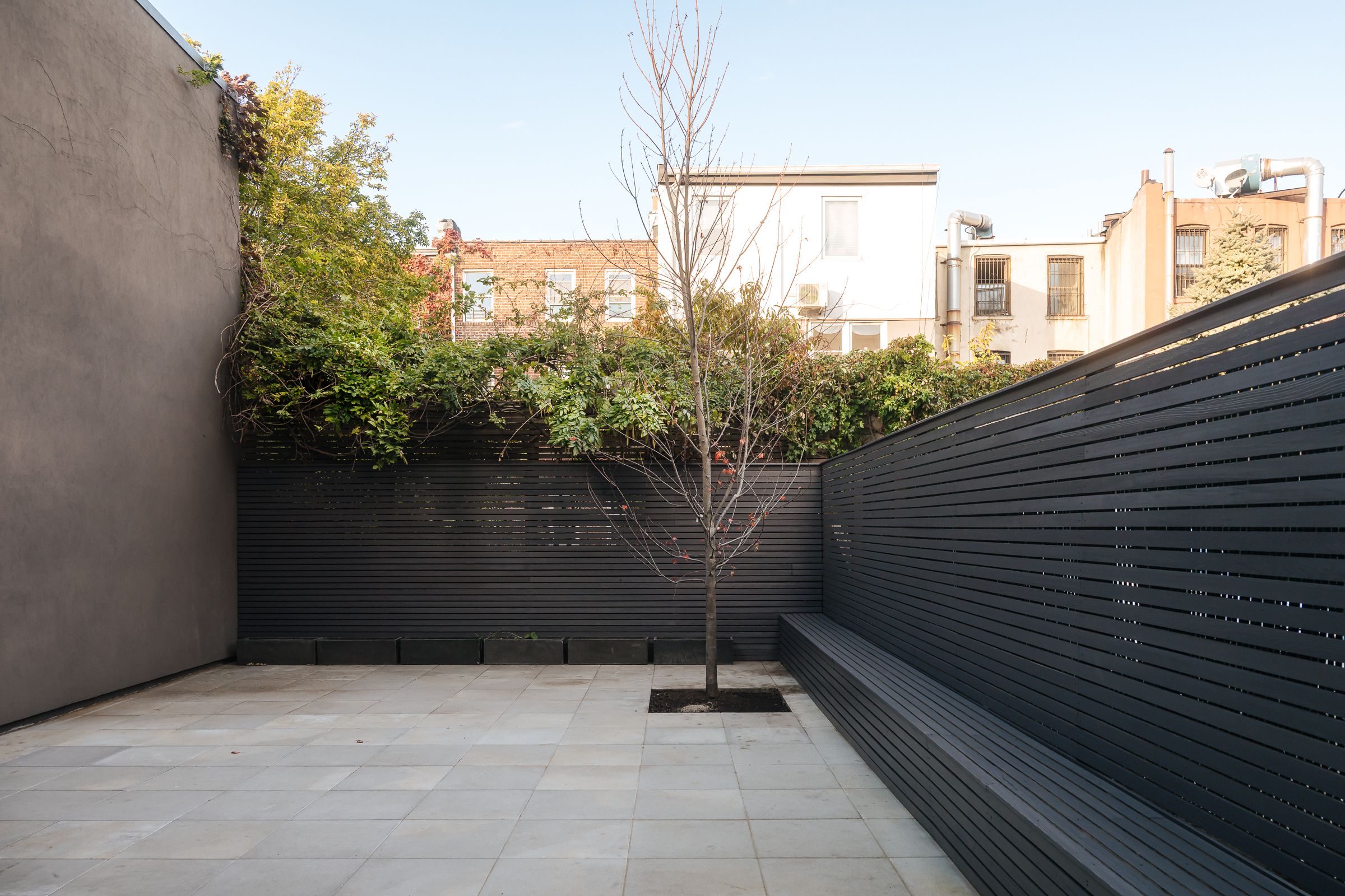 Union Crest | Carroll Gardens | Skyline Townhouse with Balcony photo 13