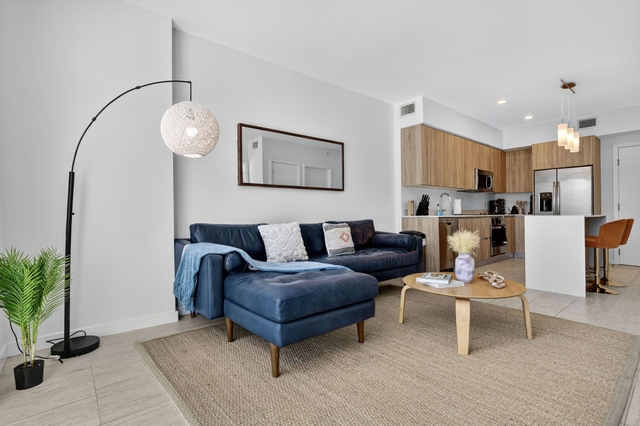 Image of Living space #5