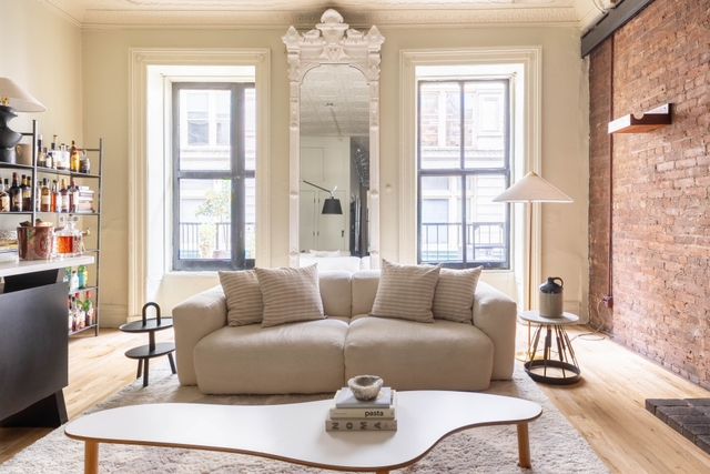 Image of Living space #2