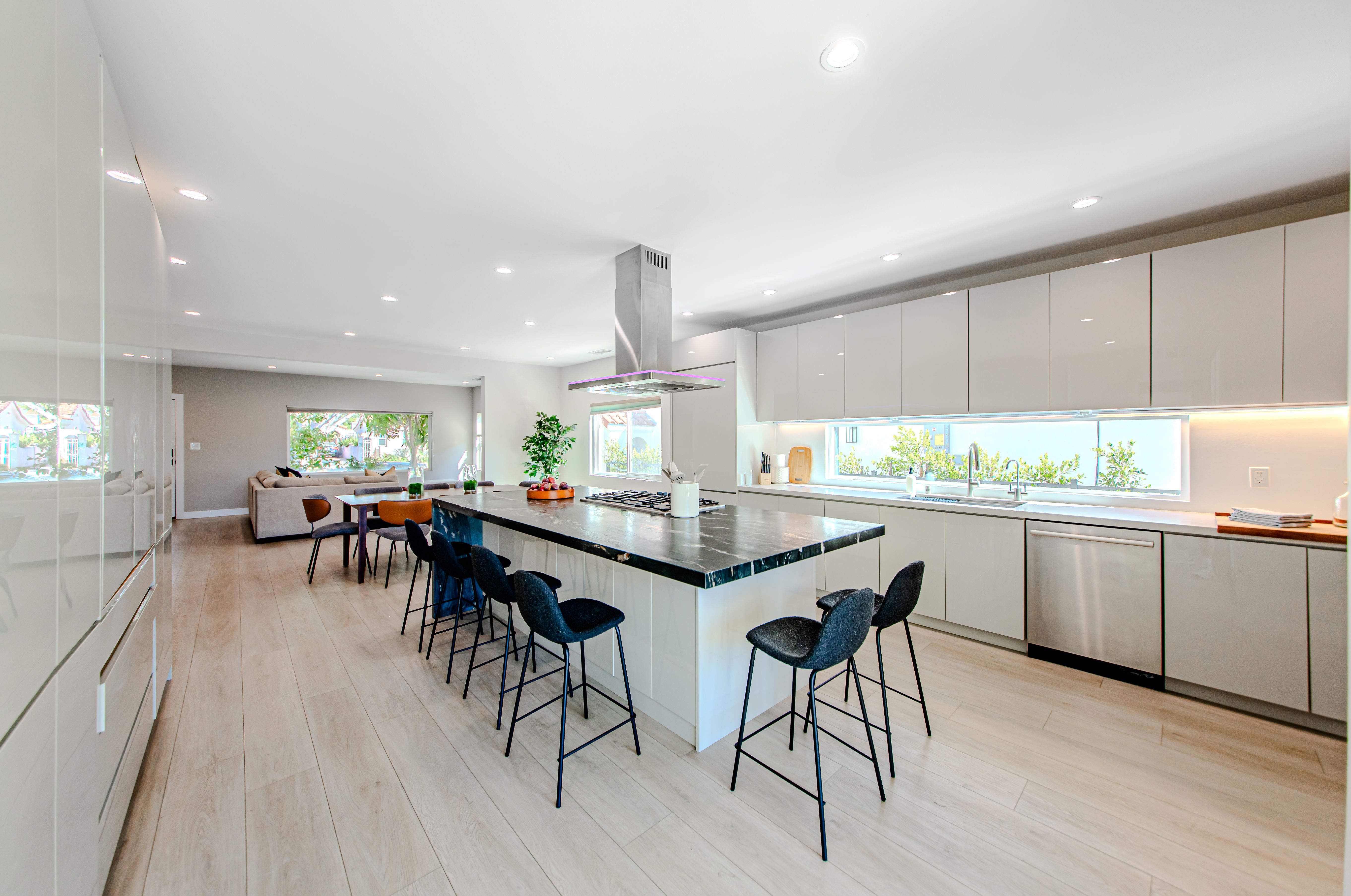 Casa Formosa | Fairfax | Hollywood Home w/ Pool & Modern Interior photo 9