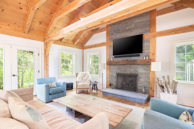 Image of Living space #3