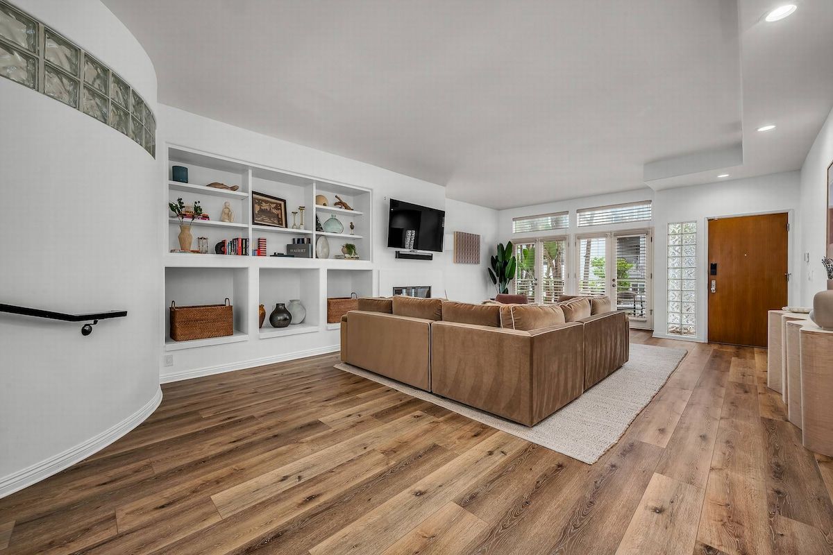 Image of Living space #2