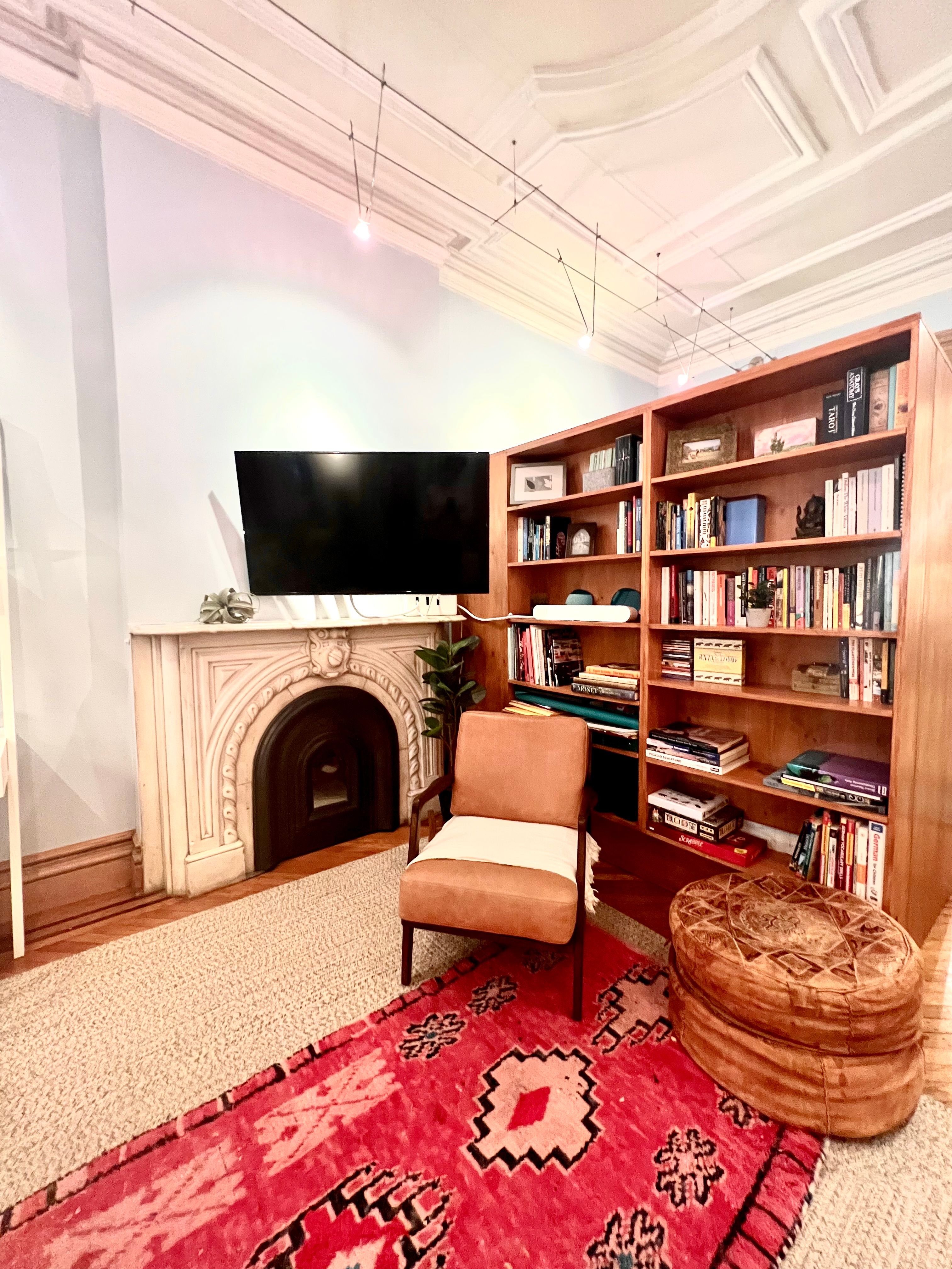 Hertford Place | Park Slope | Stylish Home w/ Garden View photo 5