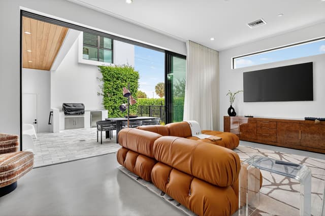 Image of Living space #6