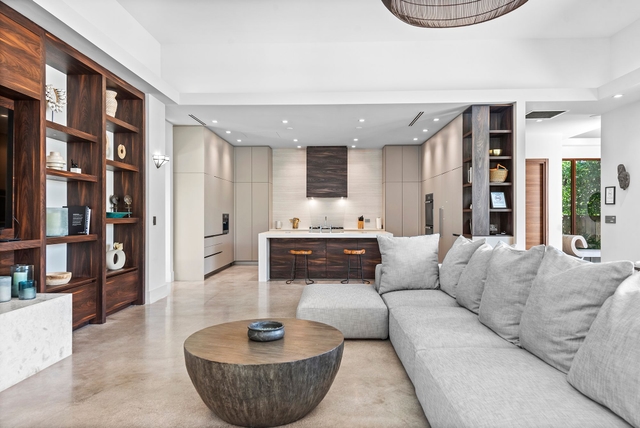 Image of Living space #1