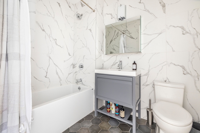 Image of Living space #13