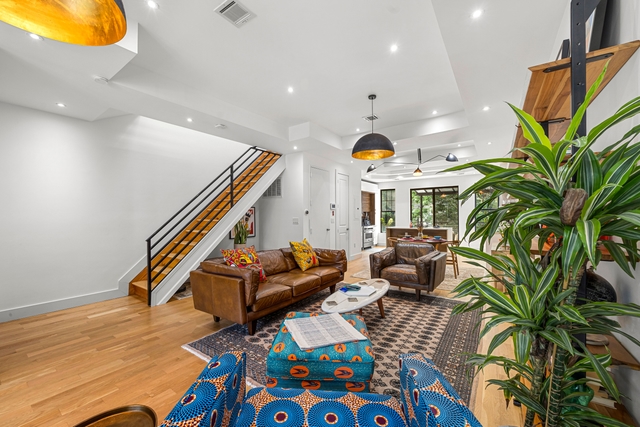 Image of Living space #5