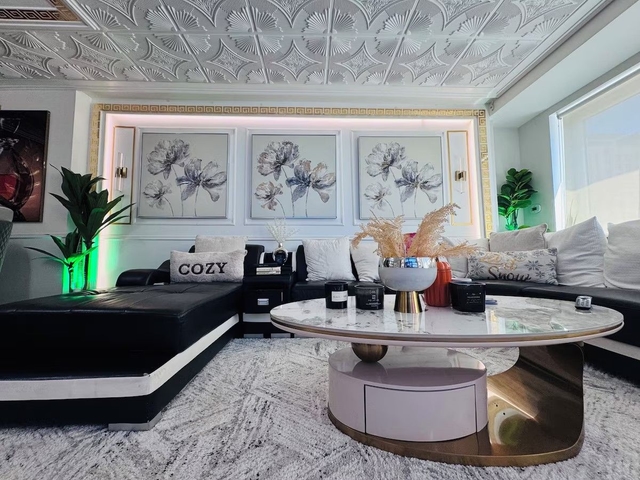 Image of Living space #3