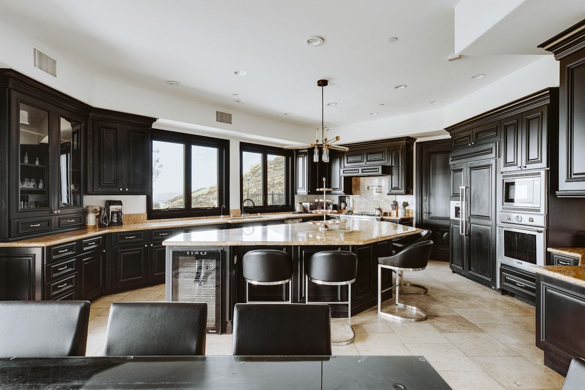 Malibu Sky View Estate | Malibu Hills | Private Estate with Pool & Mountain Views photo 10