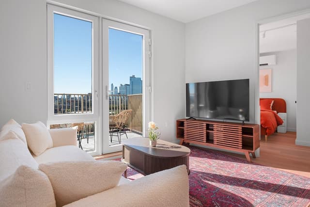 Image of Living space #2