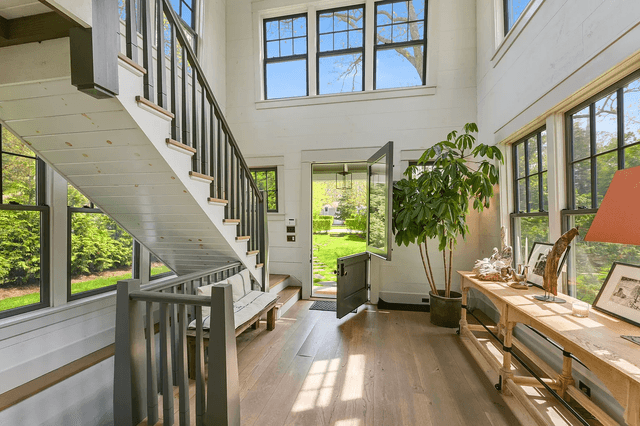 Image of Living space #4