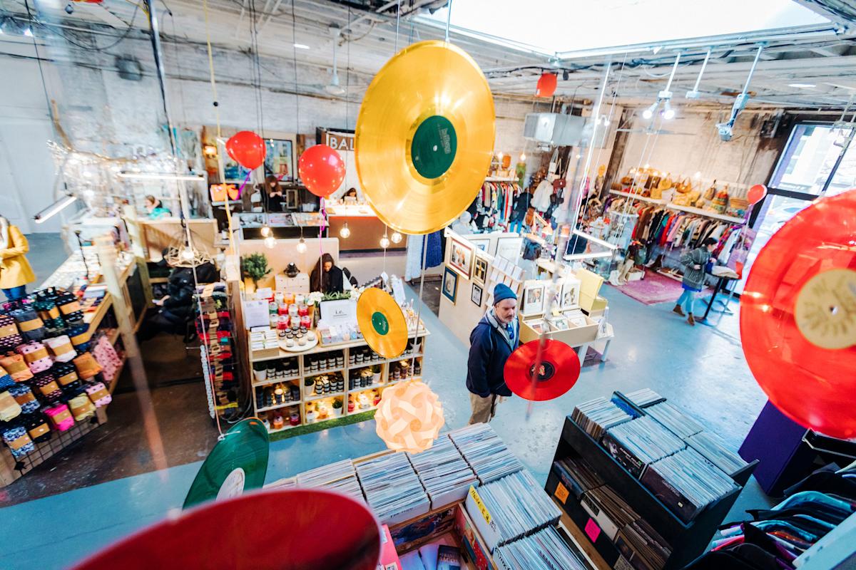 Artists & Fleas in Williamsburg