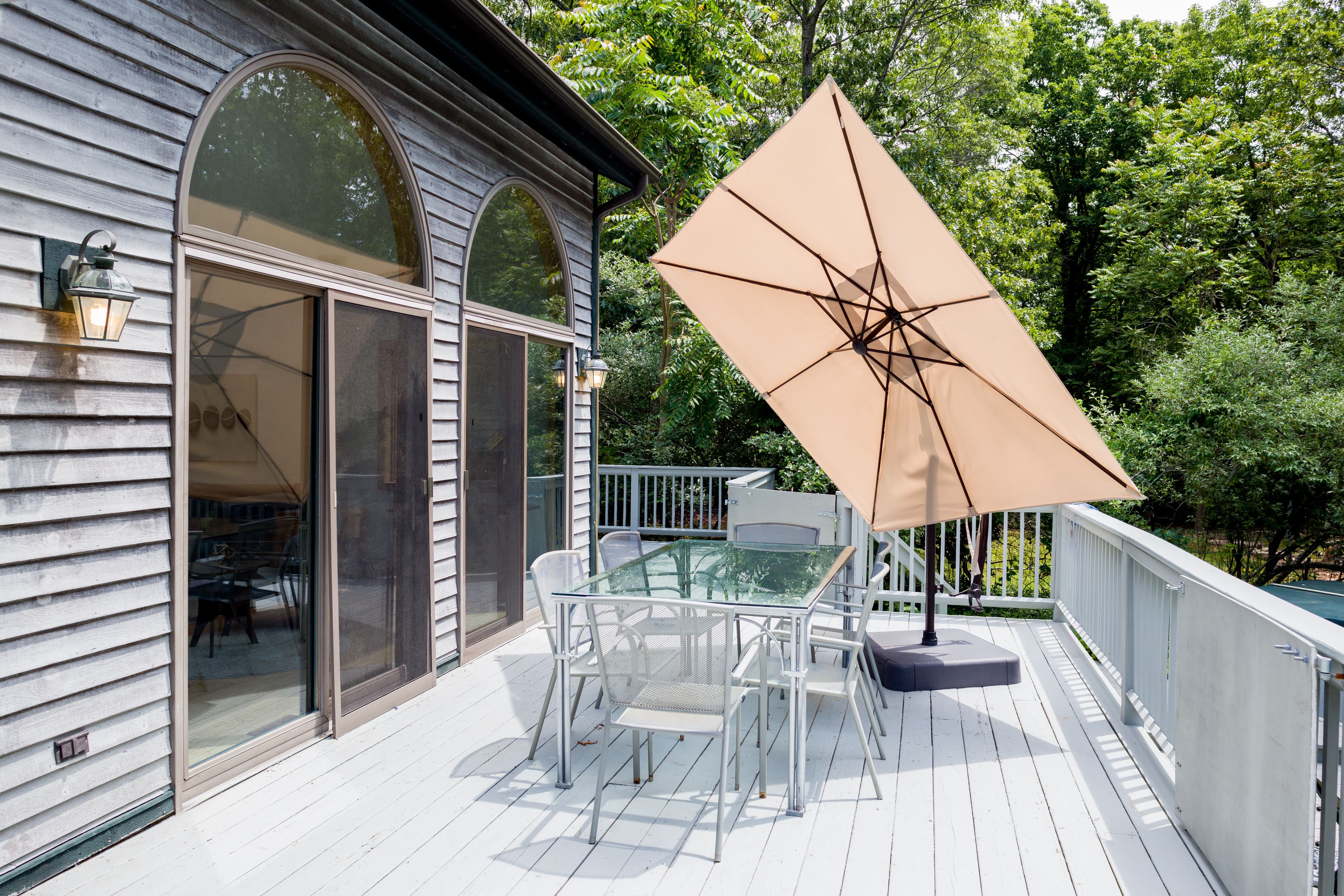 Expert VRBO management Rove Travel