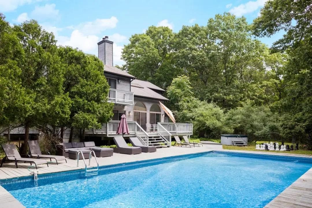 Hamptons Vacation Rentals: A Data-Driven Guide (October 2026)