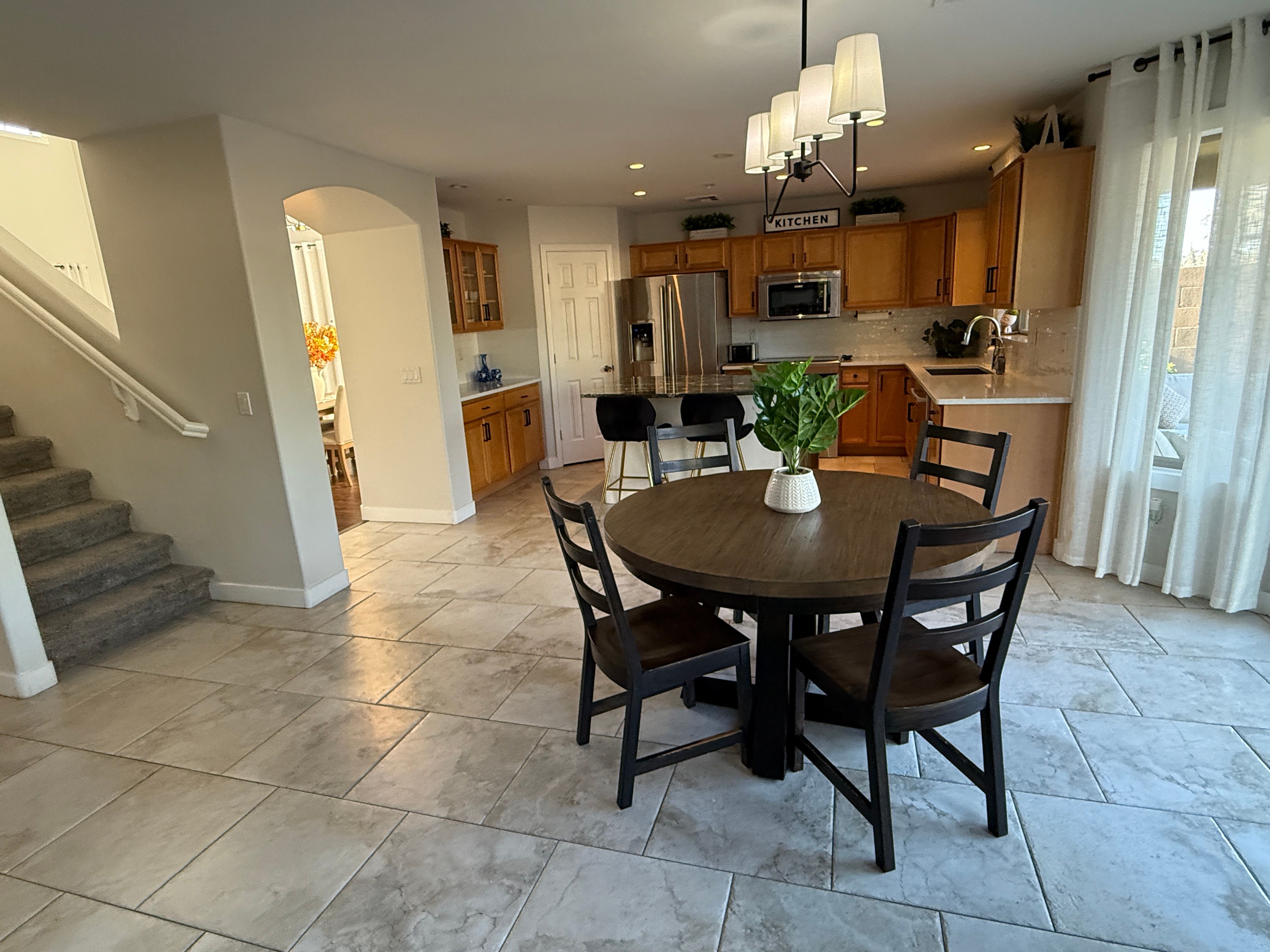 Gilbert Oasis | Gilbert | Spacious Home with Pool photo 10