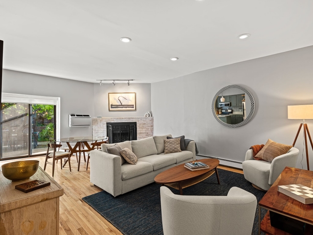 Image of Living space #4