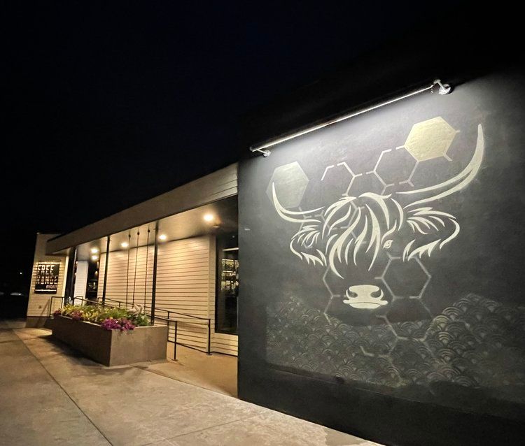 Free Range Kitchen & Wine Bar