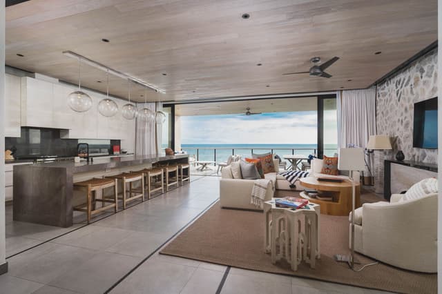 Image of Living space #2