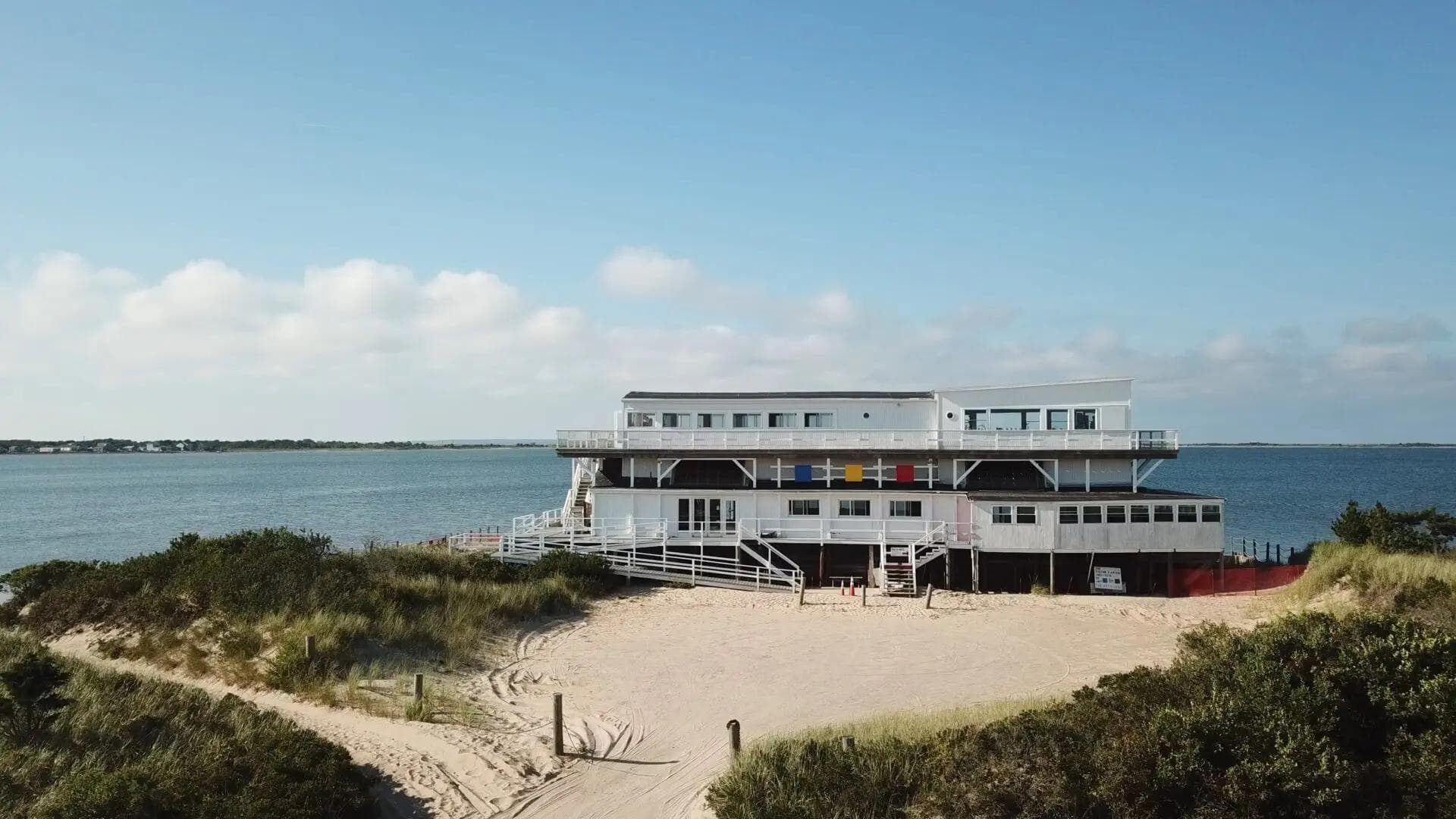 The Art Barge (Victor D’Amico Institute)