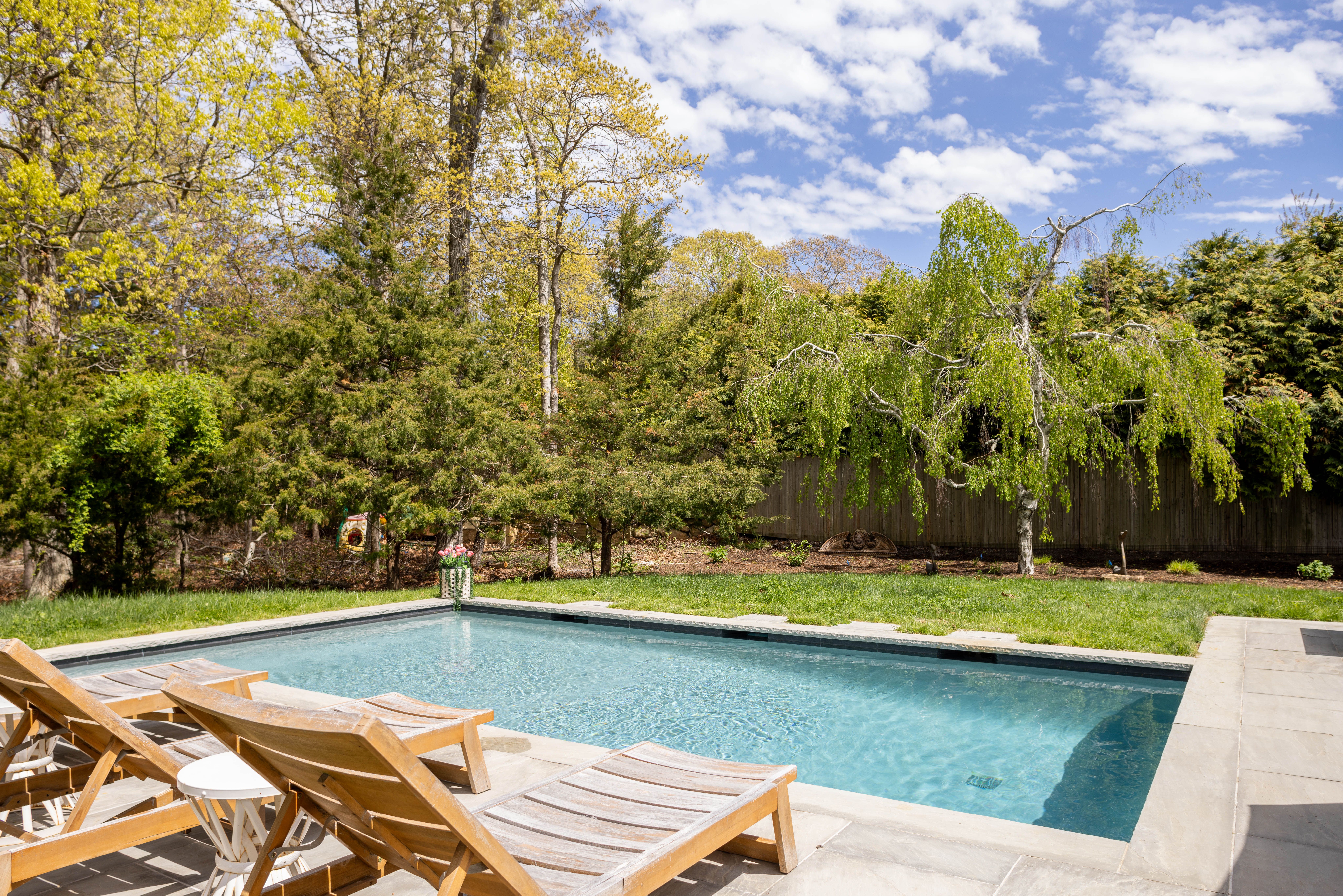 Clearwater House | East Hampton Springs | Stylish Home with Pool & Gym photo 25