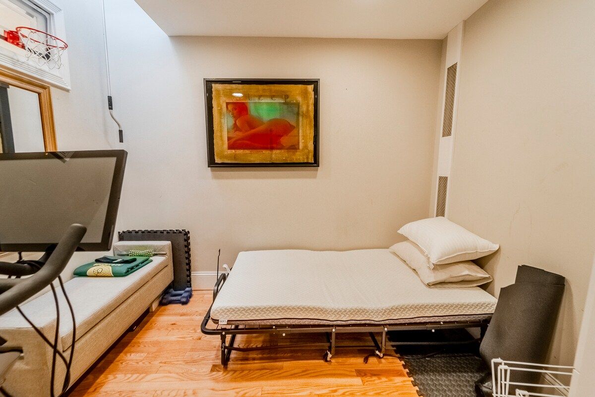 Prospect Haven | Prospect Heights | Sunlit Designer Retreat photo 15