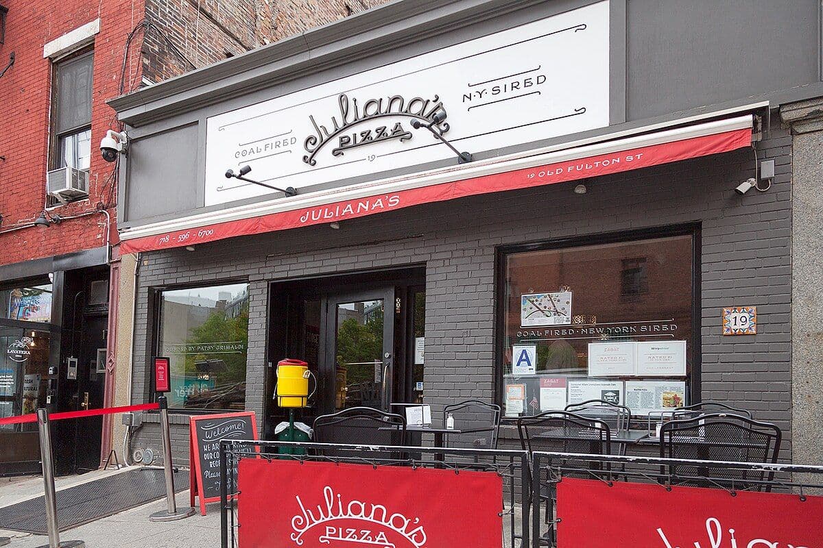 Grimaldi’s Pizzeria