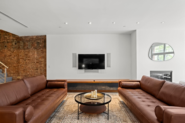 Image of Living space #4