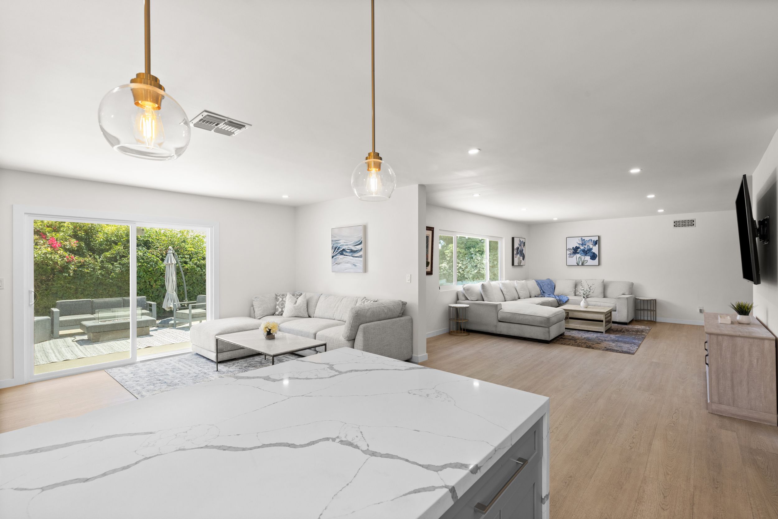 Whitaker Place | Northridge | Modern Designer Home photo 13