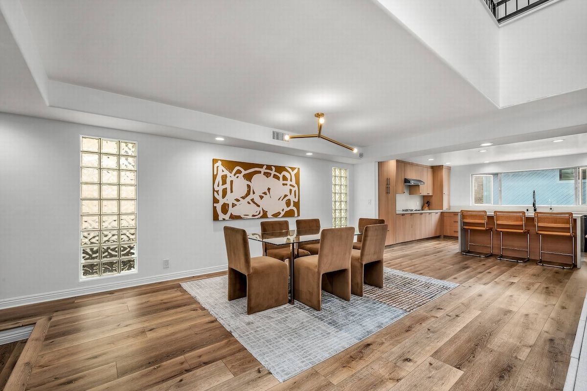 Lumiere Coast | Marina del Rey | Rooftop Designer Townhome photo 8