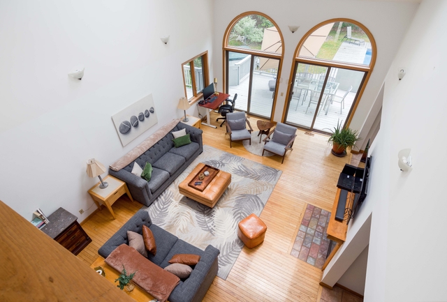 Image of Living space #3