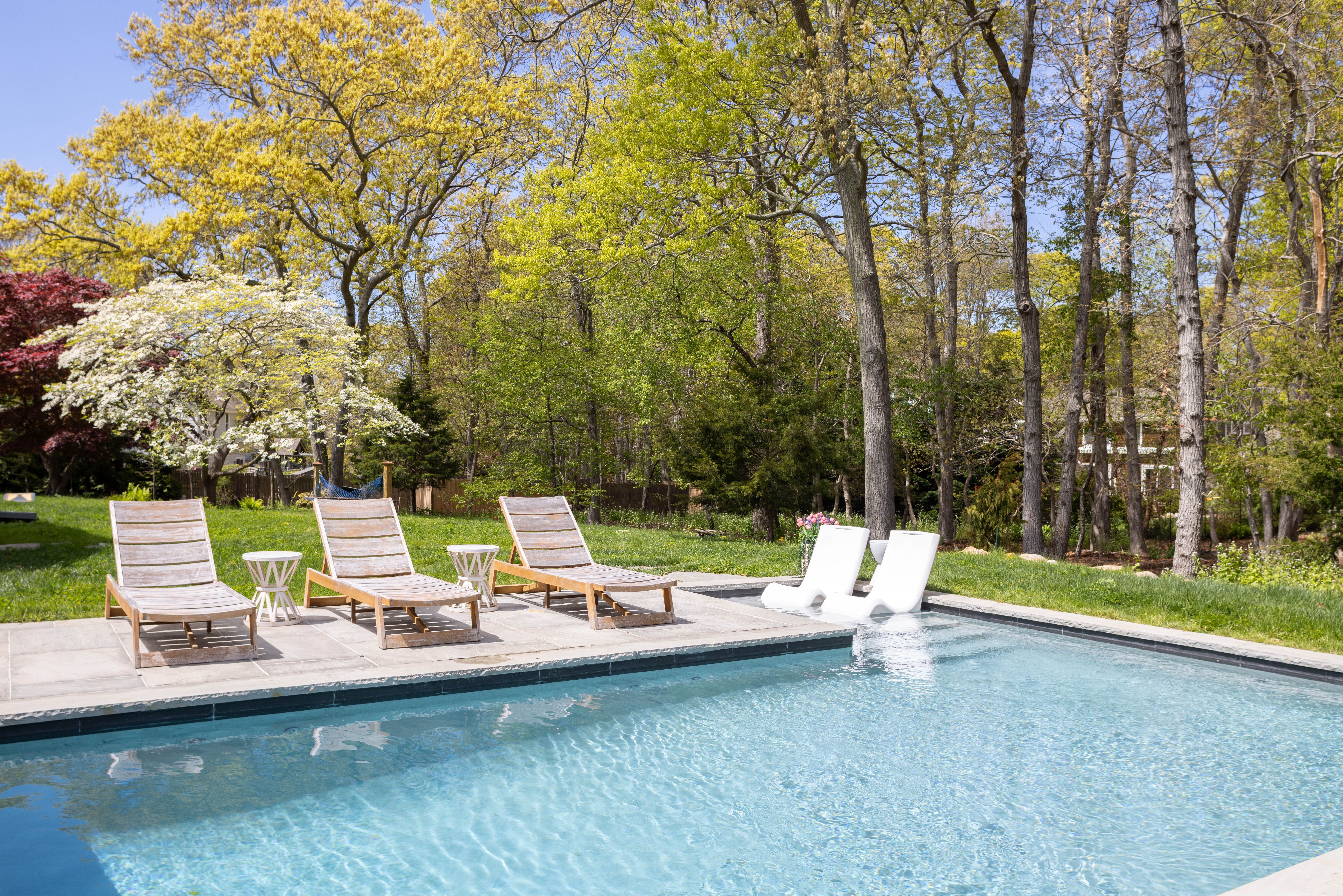 Clearwater House | East Hampton Springs | Stylish Home with Pool & Gym photo 3