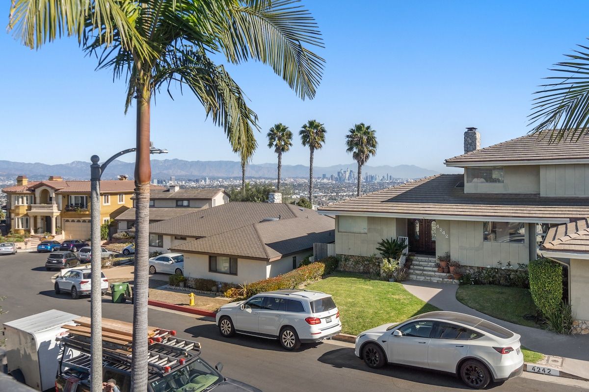 Casa Noire | Baldwin Hills | Luxe Hillside Villa with Hot Tub photo 51