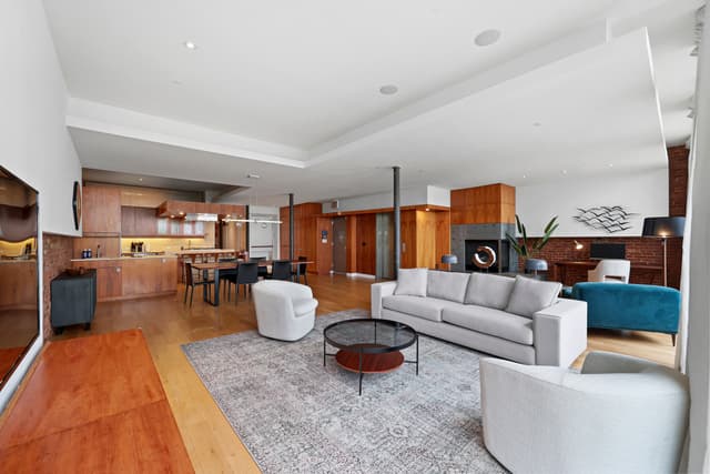 Image of Living space #5