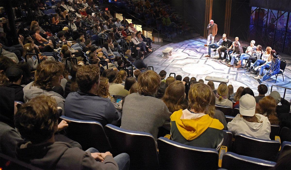 Bay Street Theater