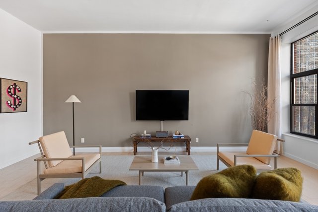 Image of Living space #1