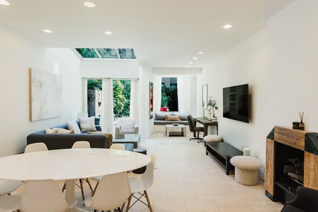 Image of Living space #2