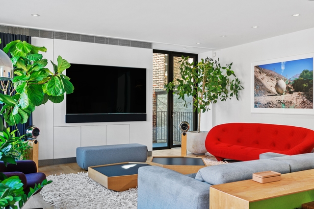 Image of Living space #4