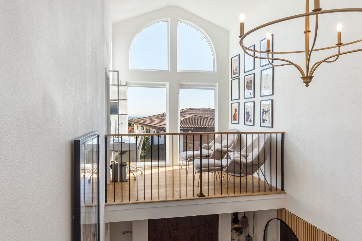 Casa Noire | Baldwin Hills | Luxe Hillside Villa with Hot Tub photo 42