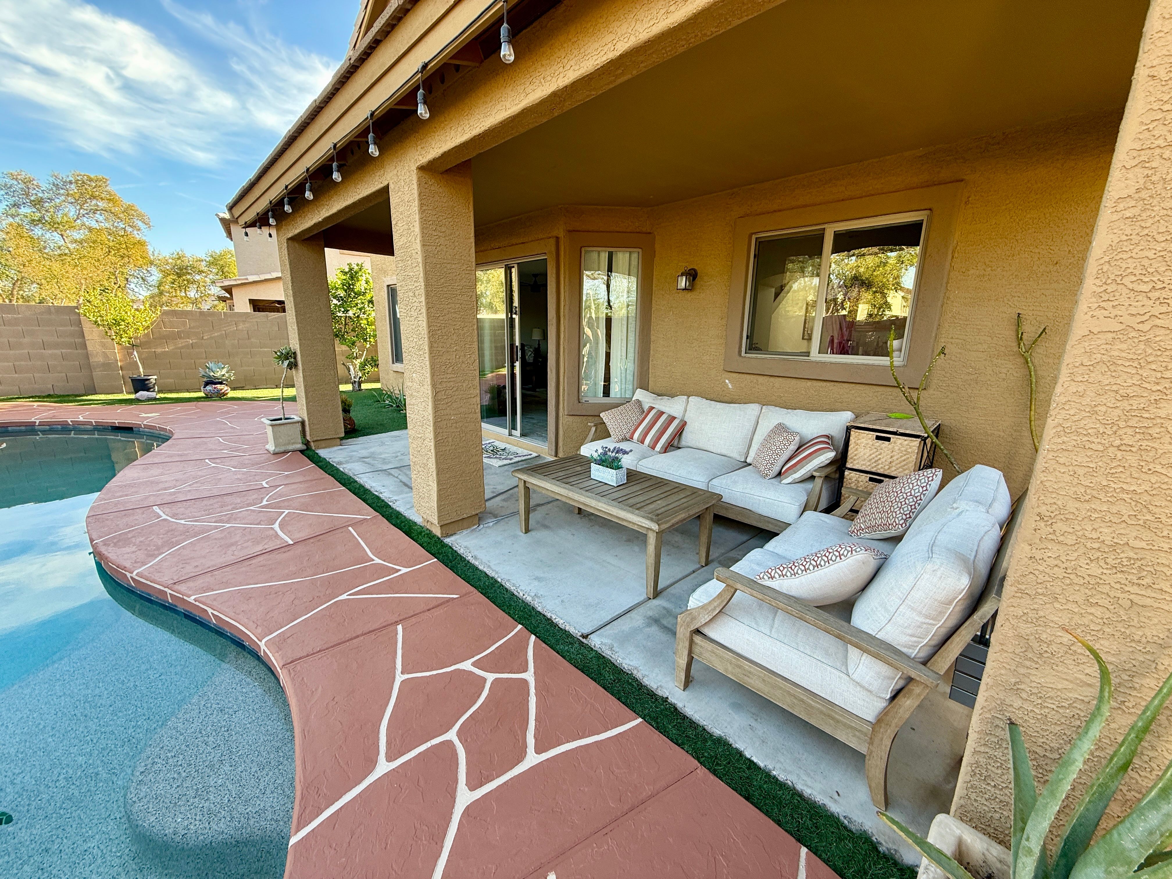 Gilbert Oasis | Gilbert | Spacious Home with Pool photo 6