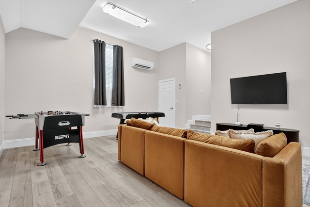 Image of Living space #8