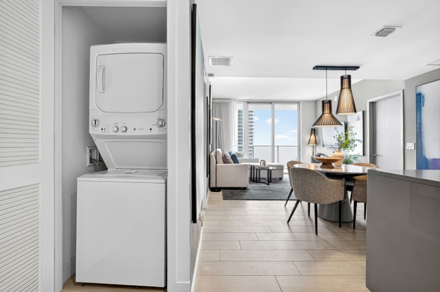 Image of Living space #8