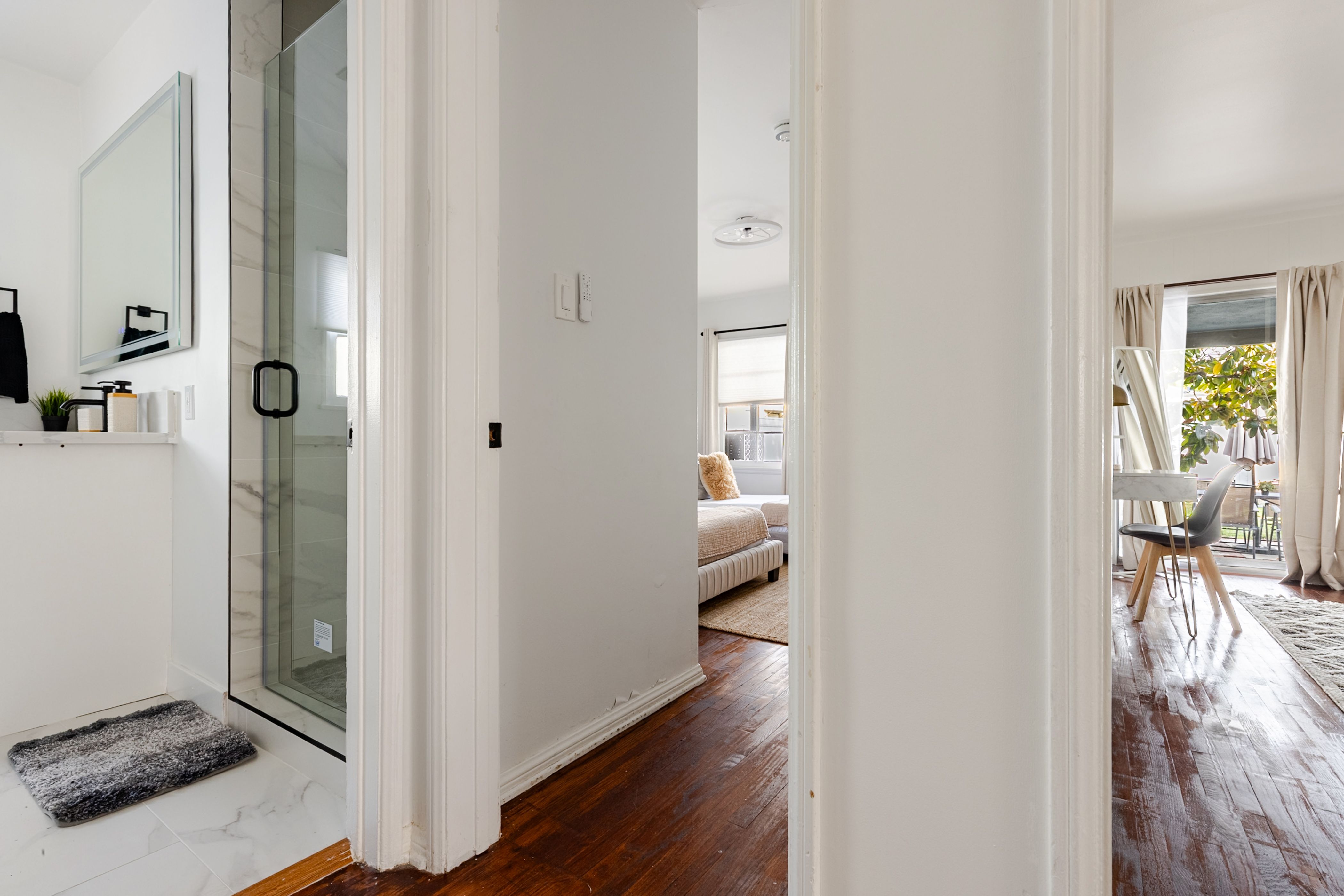 Alta Vista | Hollywood | Designer Home w/Private Backyard & Hot Tub photo 26