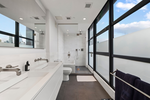 Image of Living space #6