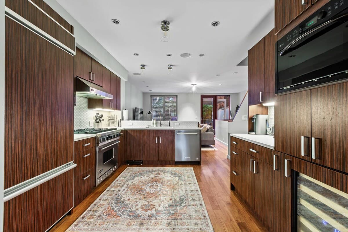 Gotham House I | Midtown West | Triplex w/ Private Patio photo 2