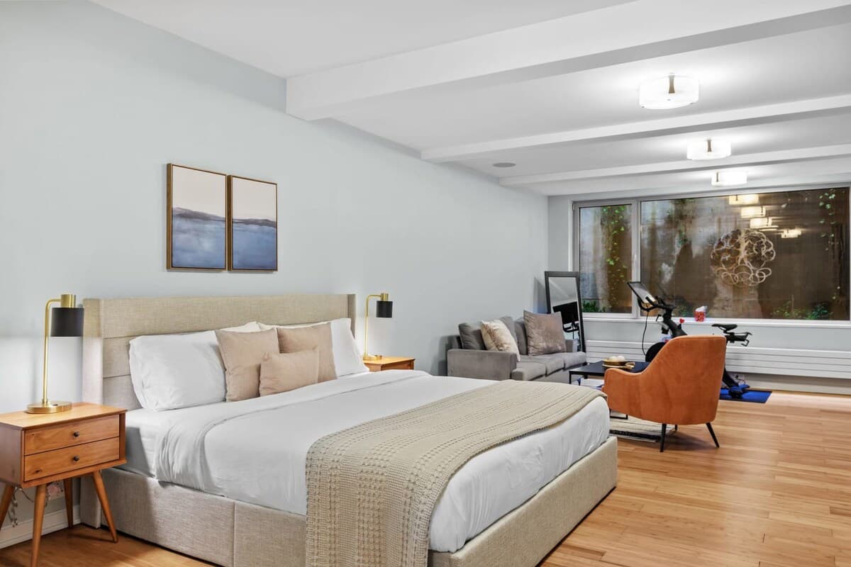 Gotham House I | Midtown West | Triplex w/ Private Patio photo 35