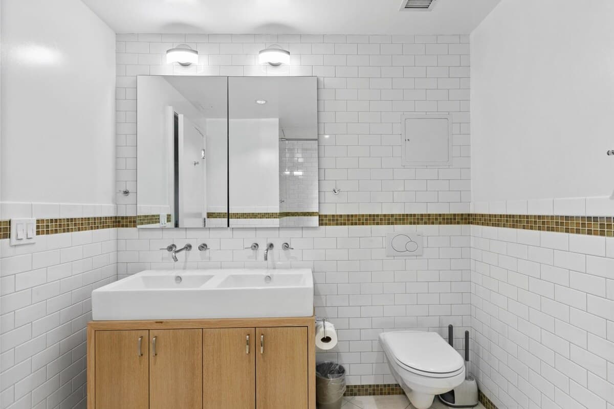 Gotham House I | Midtown West | Triplex w/ Private Patio photo 29
