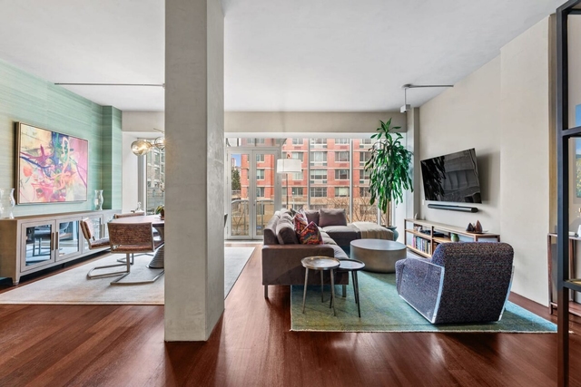 Image of Living space #2